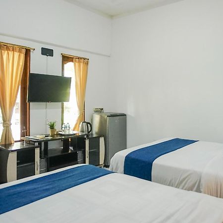 กัมปุง 168 จิมบารัน Hotel จิมบาราน ภายนอก รูปภาพ